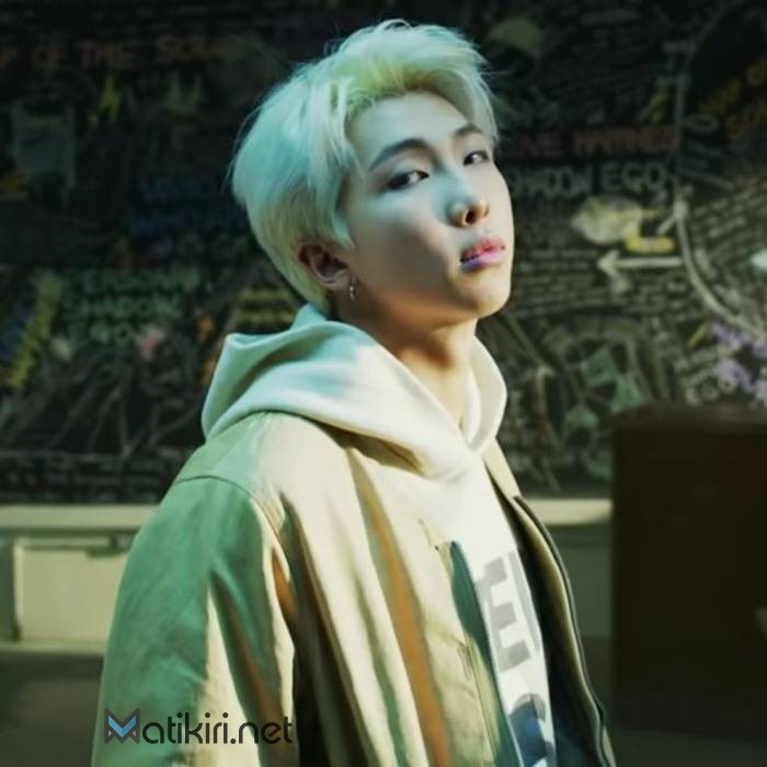 Download RM BTS - Persona MP3